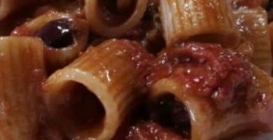 Rigatoni puttanesca